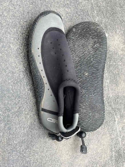 Photo of free Water shoes Size 3 (WA15) #1