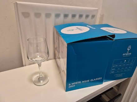 Photo of free White wine glasses (Highbury N5) #1