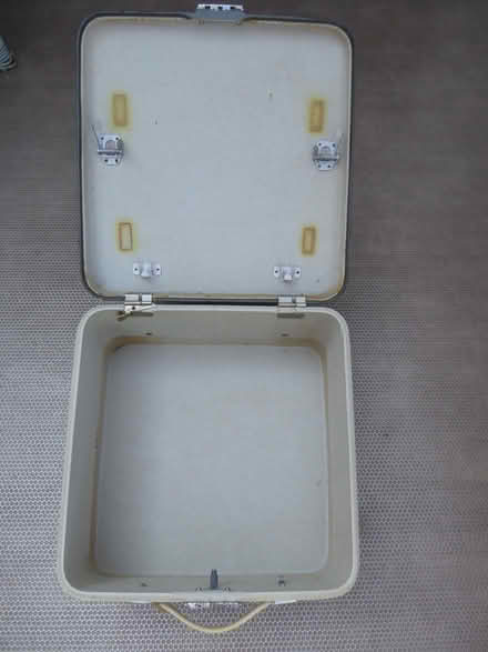 Photo of free Vintage case (Salvington BN13) #2