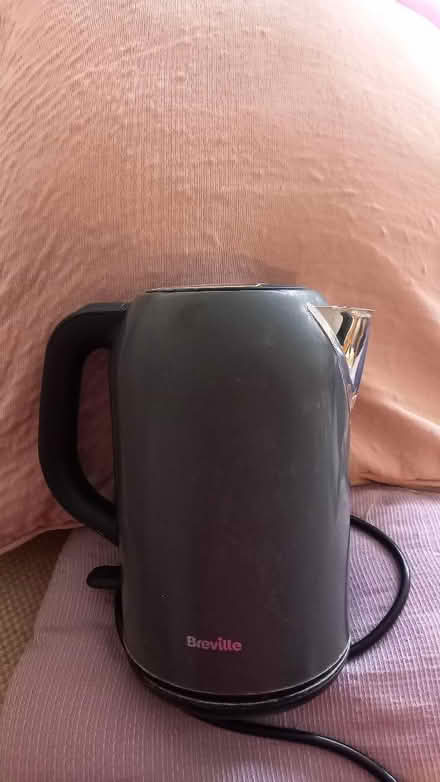 Photo of free Breville Kettle (Cliffe BN7) #2