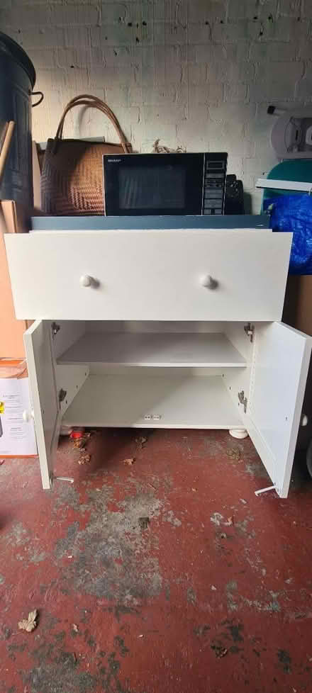 Photo of free Baby changing (N17 Tottenham Hale) #2
