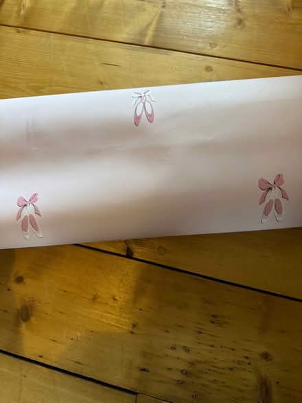 Photo of free Laura Ashley Wallpaper (Govanhill G42) #2