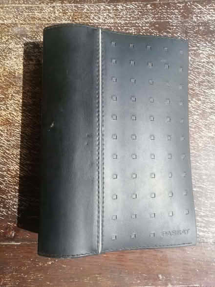 Photo of free VW Passat manual in binder. (Cofton Hackett B45) #1