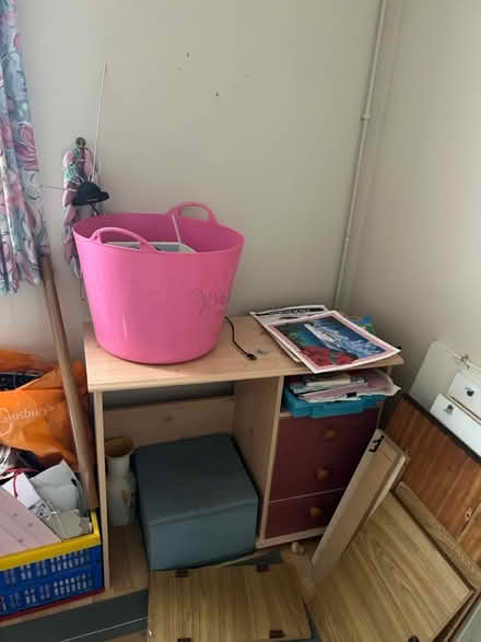 Photo of free Small desk (Walthamstow E17 6BD) #1