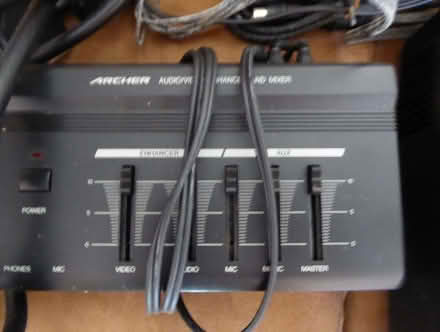 Photo of free Vivanco video editing kit (Salvington BN13) #3