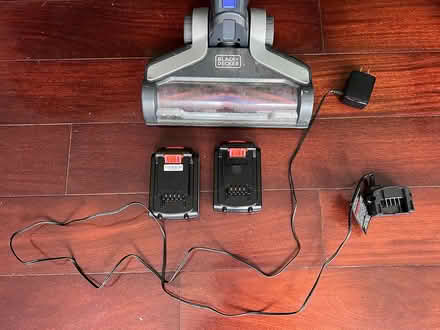 Photo of free Vacuum cleaner (rechargeable) (santa monica) #3