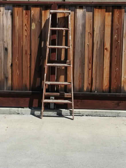Photo of free 6' wood ladder (Off Bernardo and El Camino) #1