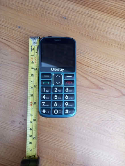 Photo of free Large button mobile phone (Lighthorne Heath CV33) #1