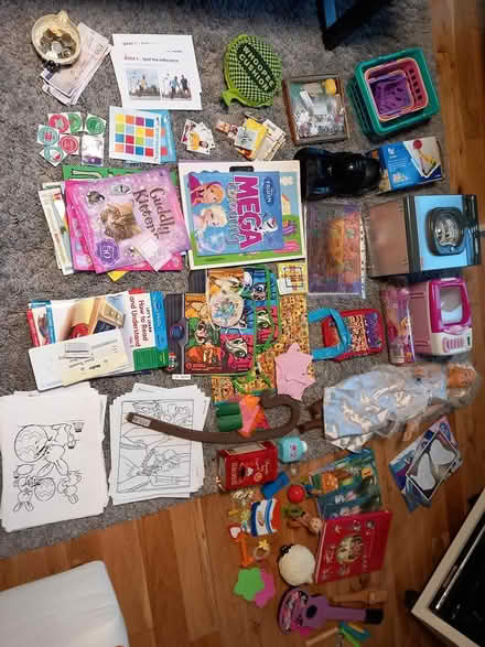 Photo of free job lot of toys and activities (RG6 near Palmer Park) #1