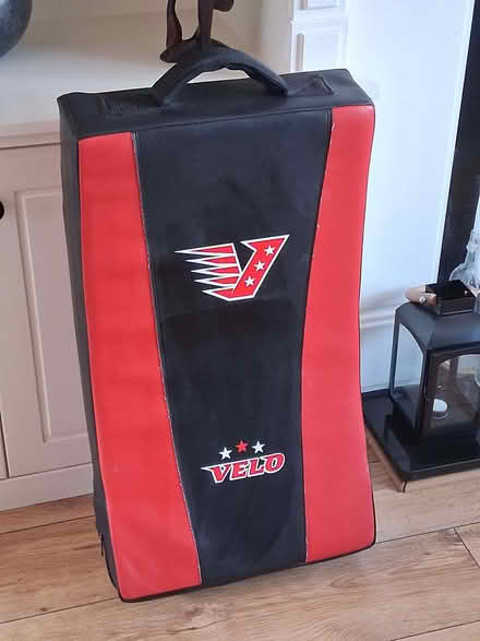 Photo of free karate/kickboxing large kick shield (Royal Leamington Spa CV32) #1
