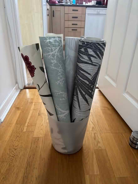 Photo of free Wallpaper roll (Noctorum CH43) #1