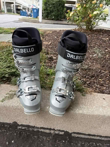 Photo of free Ski boots (West Chester Borough) #1
