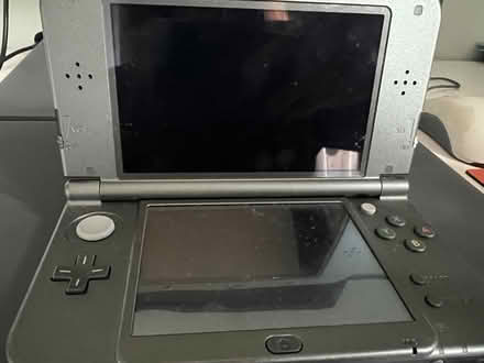 Photo of free Old Nintendo 3DS XL and games (Fobbing SS17) #1
