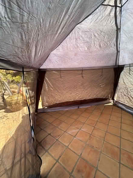 Photo of free Eureka tent (near I280 & Page Mill Road) #4