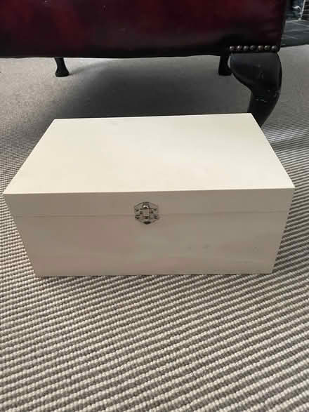 Photo of free Blank box (Golden Green TN11) #1