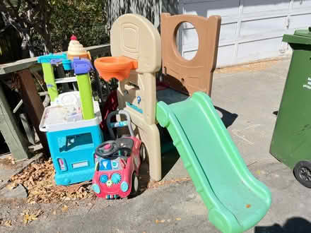 Photo of free Toddler outdoor play structure ride (227 Southern Heights Blvd, SR) #1