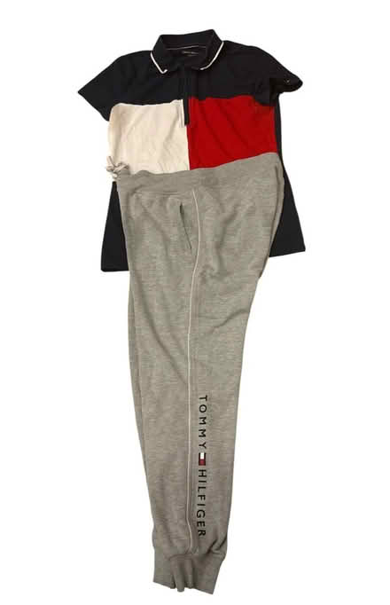 Photo of free Tommy Hilfiger Woman’s Suit (Brooklyn Storage) #1