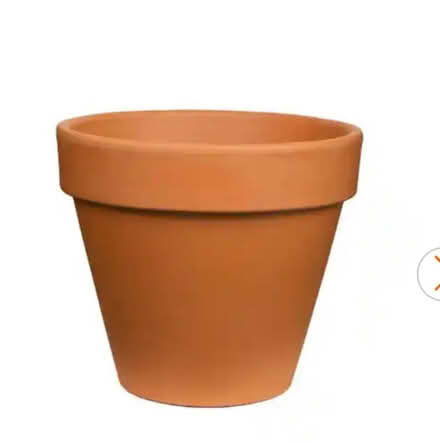 Photo of Terra Cotta pot (Westmont) #1