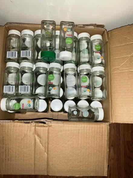 Photo of free Spice bottles (35th ave and Greenway Road) #1