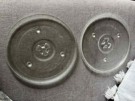 Photo of free Spice jars and microwave plates (Coveney CB6) #2