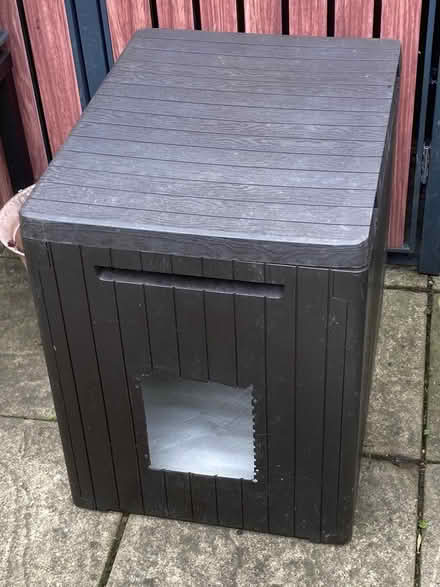 Photo of free Outdoor cat shelter (Market Harborough LE16 9) #1