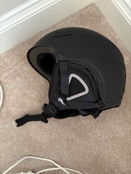 Photo of free Child’s Ski helmet (Ballsbridge) #4