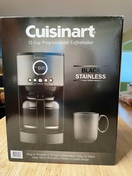 Photo of free Cuisinart drip 12-cup coffeemaker (16805 135th Pl SE 98058) #3