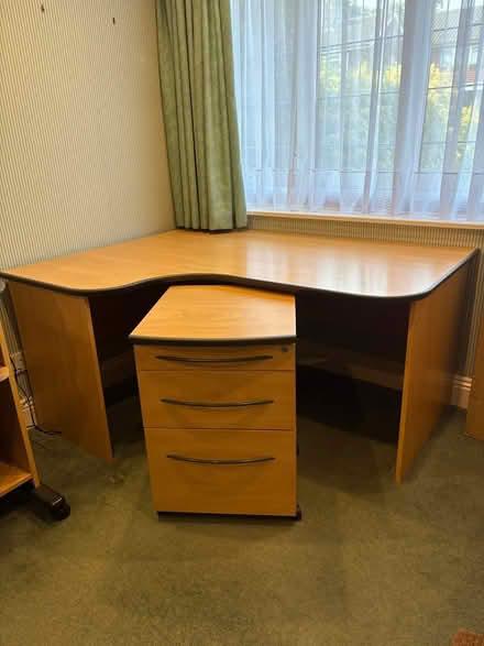 Photo of free Desk and drawers (Orpington) #2