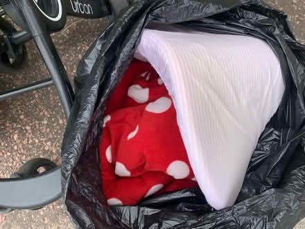 Photo of free Set of push chair, car seat (NR5 0ul) #4