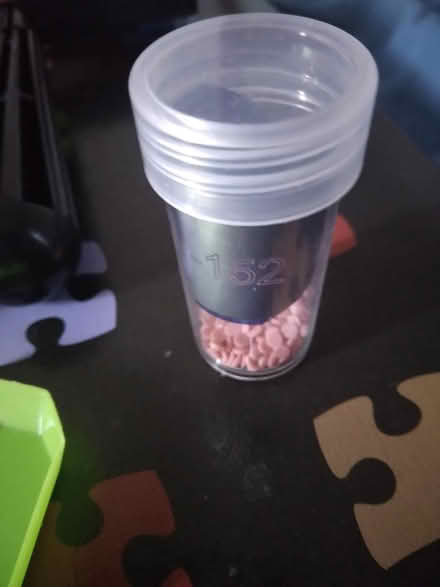 Photo of Tubs/bottle (Horsham, West Sussex) #1