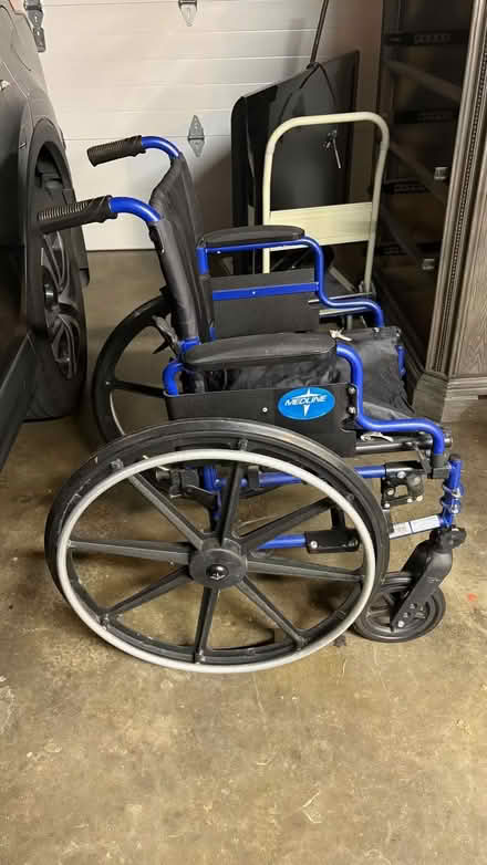 Photo of free llightweight Medline wheelchair (Foothill Boulevard Cupertino) #1
