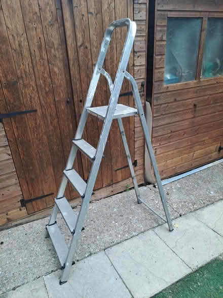 Photo of free 4 Tread step ladder (Emsworth PO10) #2