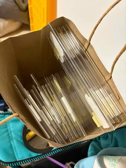 Photo of free Plastic photo holders (Alexandria) #4