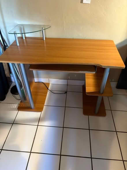 Photo of free Computer desk (Flagler/Southern) #1