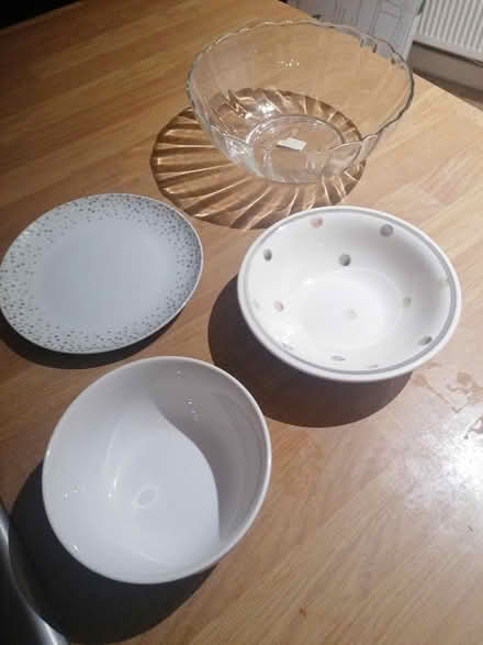 Photo of free Bowls (Parkstone BH14) #1
