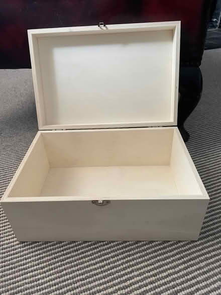Photo of free Blank box (Golden Green TN11) #2