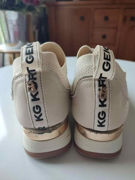 Photo of free Kurt Geige tainers (Rhosllanerchrugog LL14) #2
