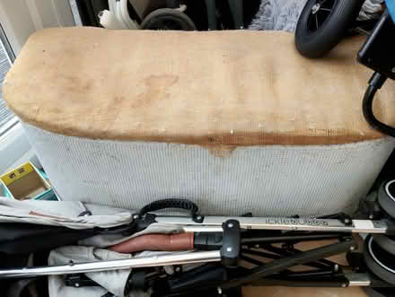 Photo of free Ottoman (Sheffield S14 1FL) #1