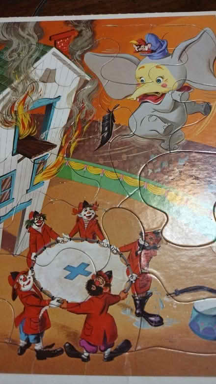 Photo of free Dumbo puzzle (Allen) #1