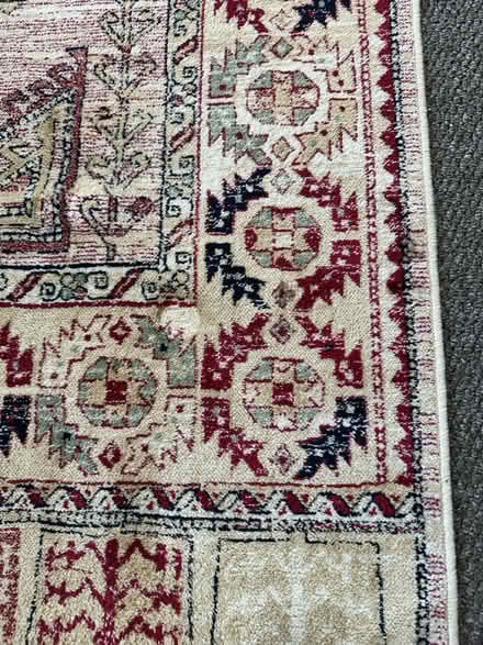 Photo of free Patterned Rug 140cm x200cm (So19 9ah) #3