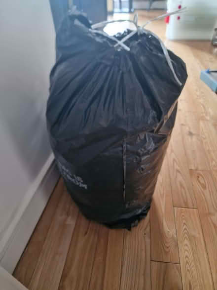 Photo of free cardboard boxes (various sizes) & packaging paper (Standon SG11) #3