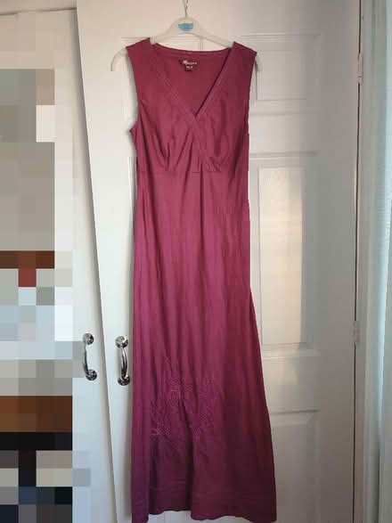 Photo of free Long dress 100%linen (Rhosllanerchrugog LL14) #1
