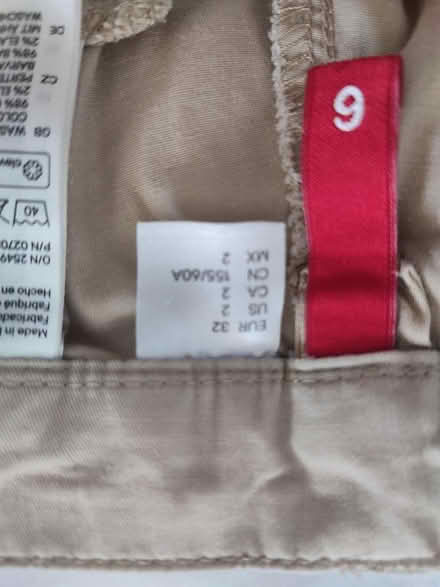 Photo of free 5 pairs of ladies trousers (Rhosllanerchrugog LL14) #2