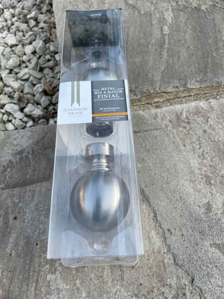 Photo of free Curtain post finials (Cyncoed CF23) #1