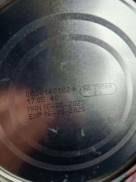 Photo of free 900g unopened tin Nido full fat dried milk (Earlsfield SW18) #2