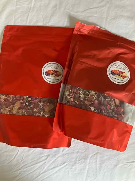 Photo of free Dried flower confetti CB4 3 (Cambridge UK) #1