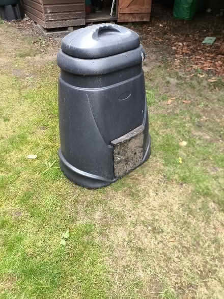 Photo of free Compost bin (Cheam SM2) #1
