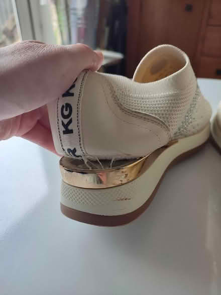 Photo of free Kurt Geige tainers (Rhosllanerchrugog LL14) #3