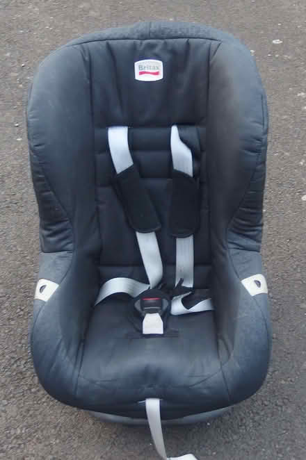 Photo of free Car-seat for 9-15kg child (Wellesbourne CV35) #1