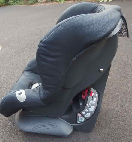 Photo of free Car-seat for 9-15kg child (Wellesbourne CV35) #3